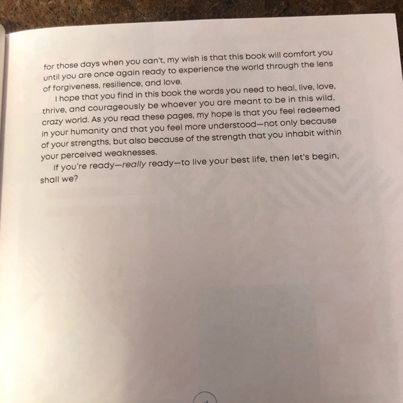 NEW: “A Year of Positive Thinking” by Cyndie Spiegel. - Picture 7 of 8